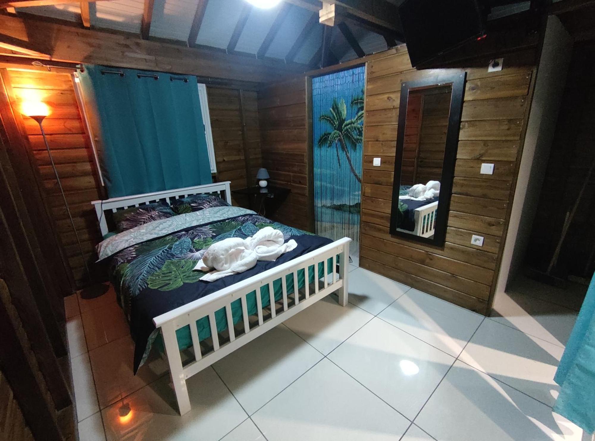 Hotel Gwada Fun Habitation Saint-Claude Esterno foto